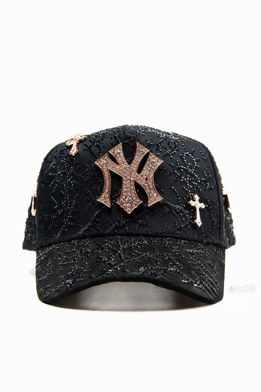Premium sparkling cap. Shine with every outfit.